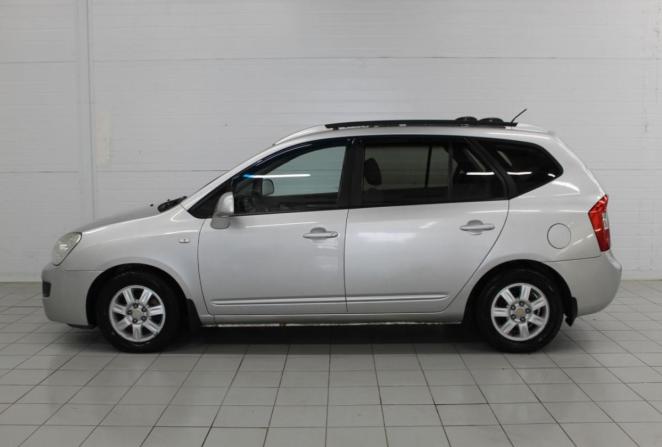 Kia Carens II (UN) с пробегом 2007 года, цена 570 000 рублей, 196910 км, компактвэн, Автокод Объявления