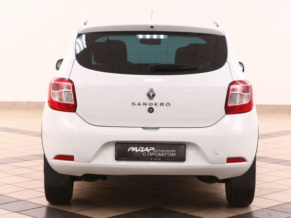 Renault Sandero II Рестайлинг с пробегом 2020 года, цена 845 000 рублей, 108000 км, хэтчбек, Автокод Объявления