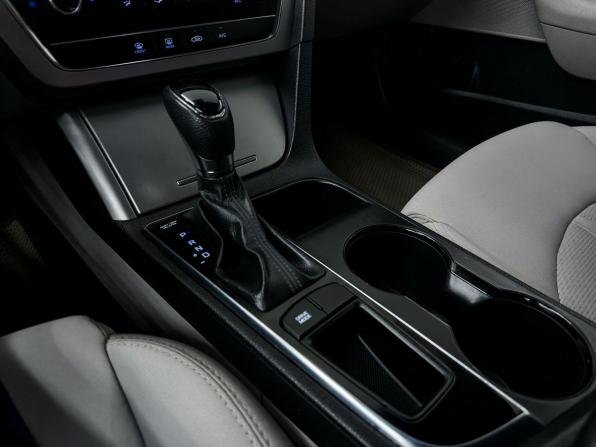 Hyundai Sonata VII (LF) с пробегом 2015 года, цена 1 150 000 рублей, 150000 км, седан, Автокод Объявления