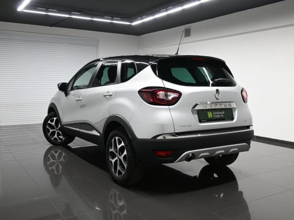 Renault Kaptur I с пробегом 2016 года, цена 1 625 000 рублей, 128807 км, внедорожник, Автокод Объявления