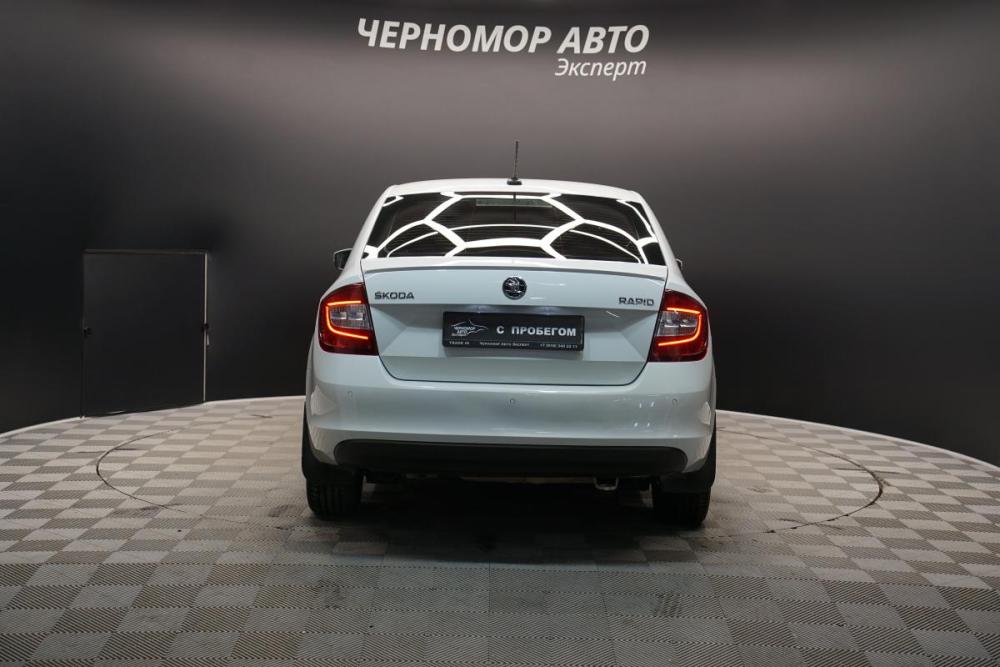 Skoda Rapid I Рестайлинг Крым  - изображение 4