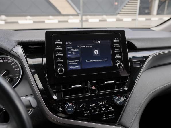 Toyota Camry VIII (XV70) Рестайлинг с пробегом 2021 года, цена 3 121 000 рублей, 78521 км, седан, Автокод Объявления