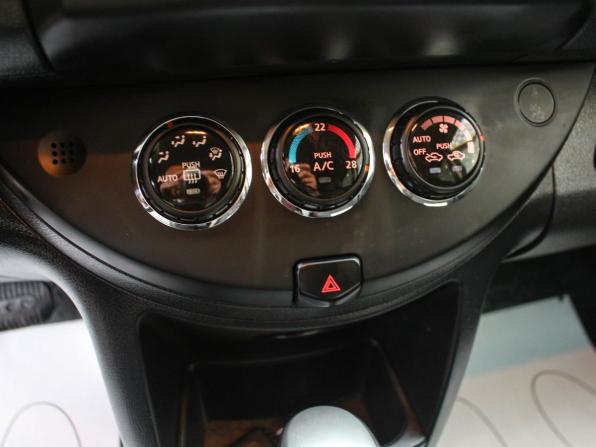 Nissan Note I Рестайлинг с пробегом 2013 года, цена 622 000 рублей, 279646 км, хэтчбек, Автокод Объявления
