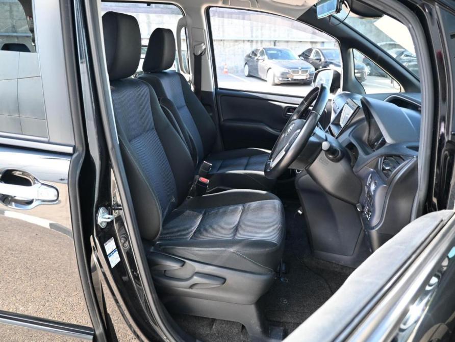 Toyota Voxy III (R80) Новороссийск  - изображение 11