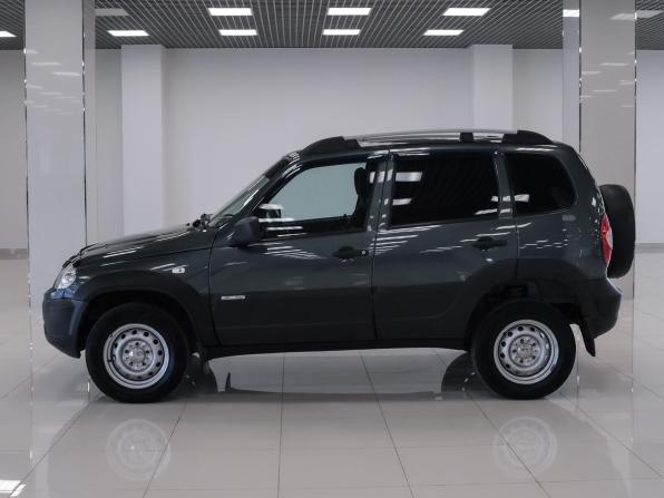 Chevrolet Niva I Рестайлинг с пробегом 2018 года, цена 674 000 рублей, 150266 км, внедорожник, Автокод Объявления