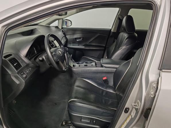 Toyota Venza I Рестайлинг с пробегом 2013 года, цена 1 779 000 рублей, 281363 км, внедорожник, Автокод Объявления