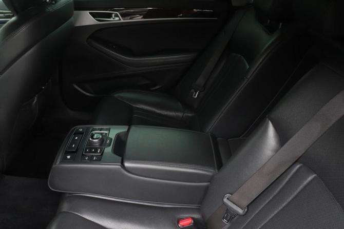 Hyundai Genesis II с пробегом 2016 года, цена 1 664 000 рублей, 114610 км, седан, Автокод Объявления