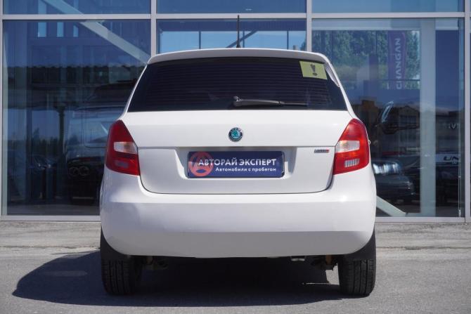 Skoda Fabia II Рестайлинг с пробегом 2012 года, цена 475 000 рублей, 257000 км, хэтчбек, Автокод Объявления
