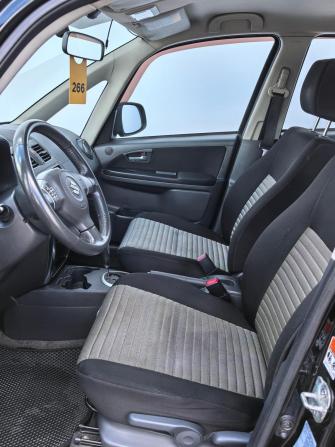 Suzuki SX4 I (Classic) Рестайлинг с пробегом 2010 года, цена 750 000 рублей, 190000 км, хэтчбек, Автокод Объявления