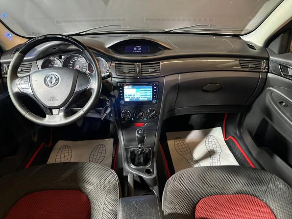 Dongfeng H30 Cross с пробегом 2015 года, цена 530 000 рублей, 106895 км, хэтчбек, Автокод Объявления
