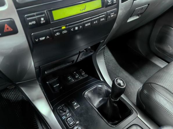 Toyota Land Cruiser Prado 120 Series Рестайлинг с пробегом 2007 года, цена 2 550 000 рублей, 232000 км, внедорожник, Автокод Объявления