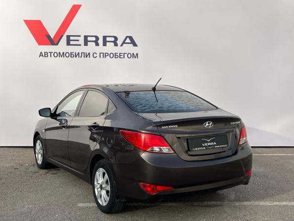 Hyundai Solaris I Рестайлинг с пробегом 2015 года, цена 840 000 рублей, 151782 км, седан, Автокод Объявления
