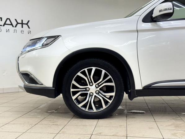 Mitsubishi Outlander III Рестайлинг 2 с пробегом 2016 года, цена 2 050 000 рублей, 65741 км, внедорожник, Автокод Объявления