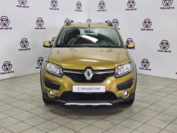 Renault Sandero II с пробегом 2015 года, цена 1 000 000 рублей, 65734 км, хэтчбек, Автокод Объявления