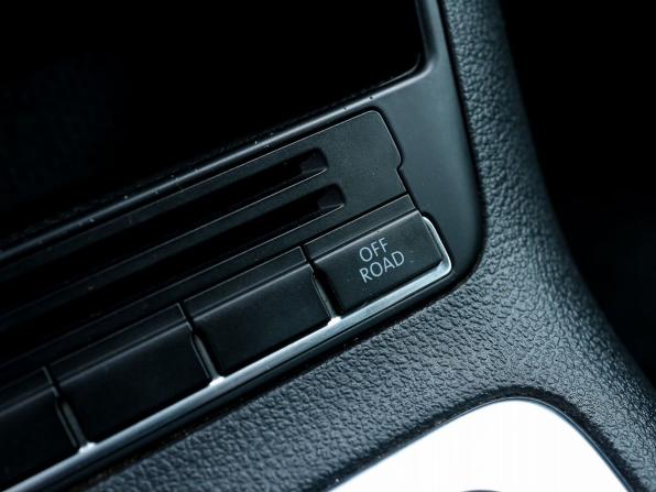 Volkswagen Tiguan I Рестайлинг с пробегом 2012 года, цена 1 299 000 рублей, 203532 км, внедорожник, Автокод Объявления