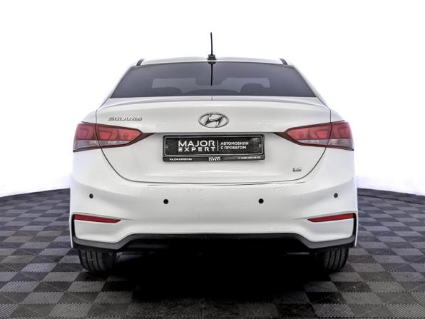 Hyundai Solaris II с пробегом 2017 года, цена 1 225 000 рублей, 123475 км, седан, Автокод Объявления
