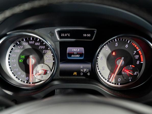 Mercedes-Benz CLA I (C117 X117) с пробегом 2015 года, цена 1 325 000 рублей, 64380 км, седан, Автокод Объявления