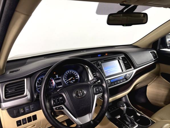 Toyota Highlander III (XU50) с пробегом 2014 года, цена 2 870 000 рублей, 227746 км, внедорожник, Автокод Объявления