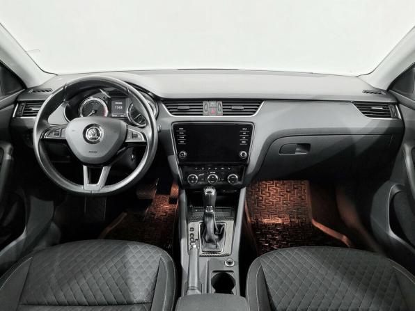 Skoda Octavia III (A7) Рестайлинг с пробегом 2017 года, цена 1 460 000 рублей, 155148 км, лифтбек, Автокод Объявления