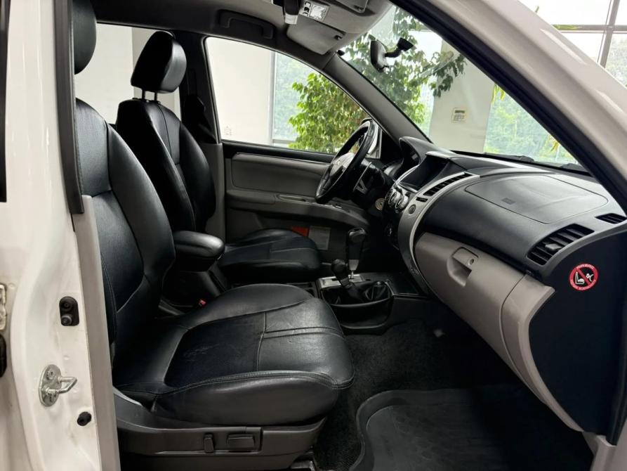 Mitsubishi Pajero Sport II Рестайлинг Москва  - изображение 19