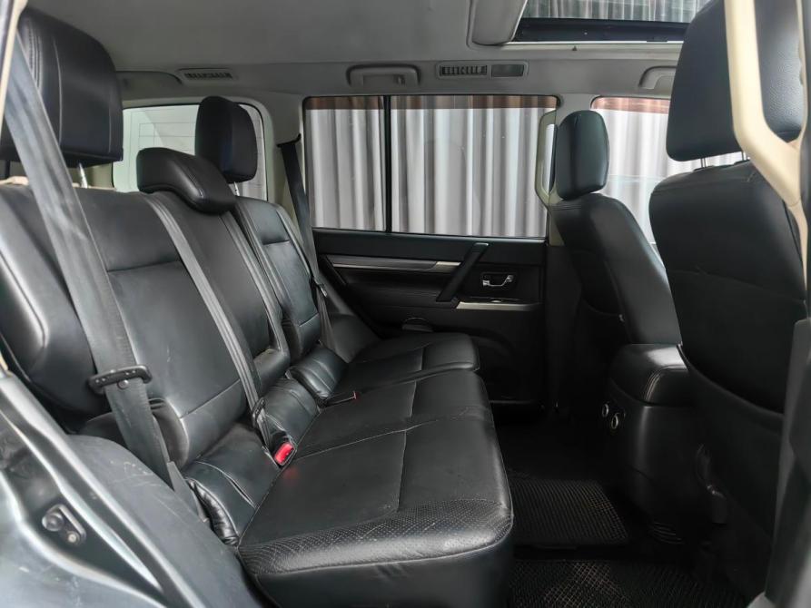 Mitsubishi Pajero IV Рестайлинг 1 Москва  - изображение 10
