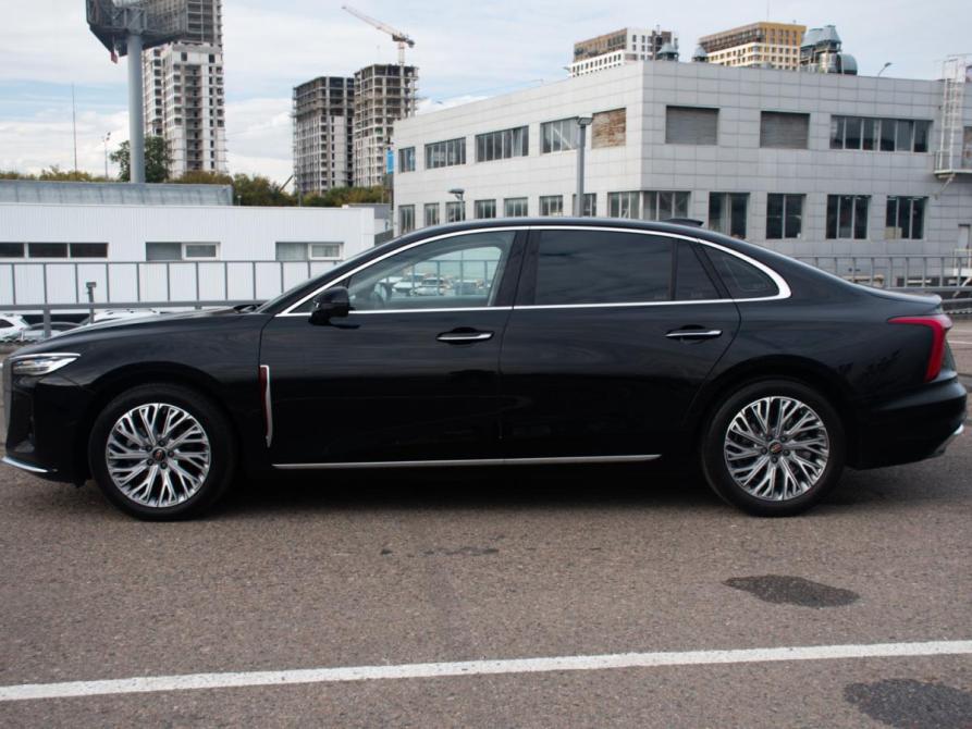 Hongqi H5 II Москва  - изображение 8