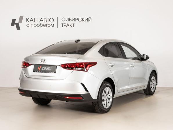 Hyundai Solaris II Рестайлинг с пробегом 2022 года, цена 1 728 100 рублей, 53000 км, седан, Автокод Объявления