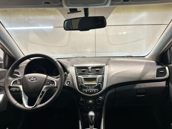 Hyundai Solaris I с пробегом 2012 года, цена 780 000 рублей, 209000 км, седан, Автокод Объявления