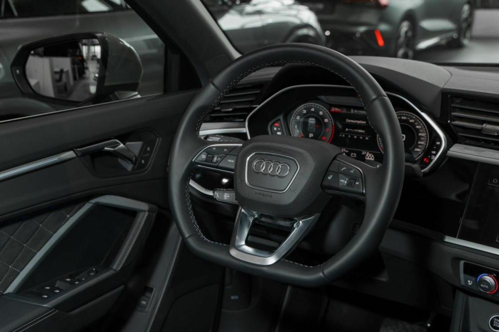 Audi Q3 II (F3) Москва  - изображение 9