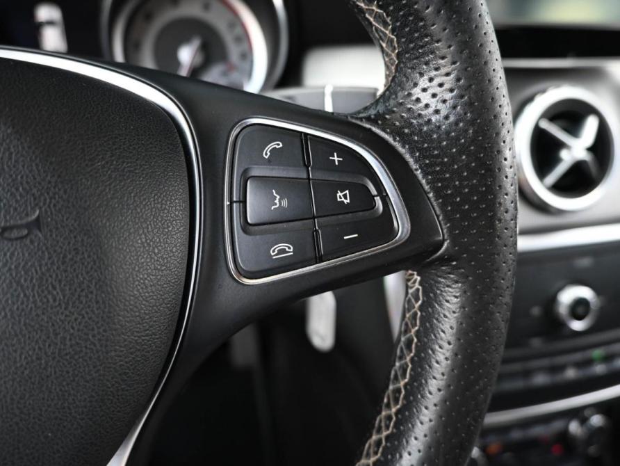 Mercedes-Benz GLA I (X156) Новороссийск  - изображение 16