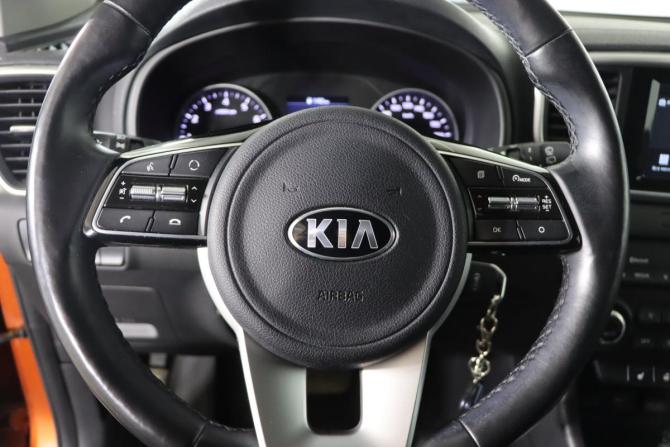 Kia Sportage IV Рестайлинг с пробегом 2019 года, цена 2 399 990 рублей, 33126 км, внедорожник, Автокод Объявления