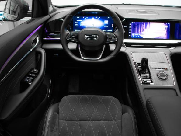 Geely Monjaro I Рестайлинг с пробегом 2025 года, цена 3 889 000 рублей, 16665 км, внедорожник, Автокод Объявления