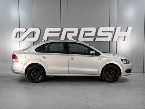 Volkswagen Polo V с пробегом 2013 года, цена 899 000 рублей, 195829 км, седан, Автокод Объявления