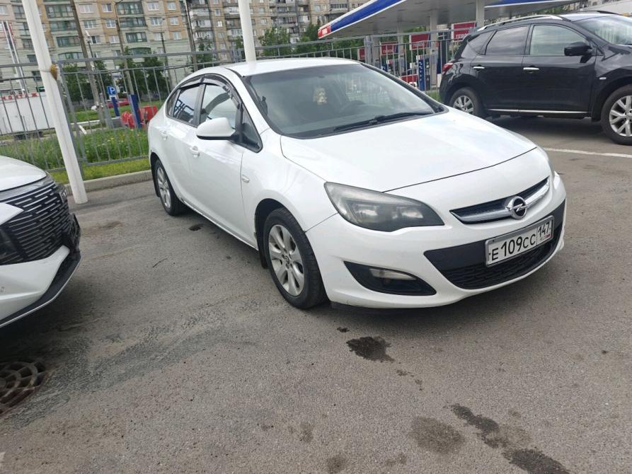 Opel Astra J Рестайлинг Санкт-Петербург  - изображение 2