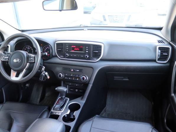 Kia Sportage IV Рестайлинг с пробегом 2018 года, цена 2 089 000 рублей, 110000 км, внедорожник, Автокод Объявления