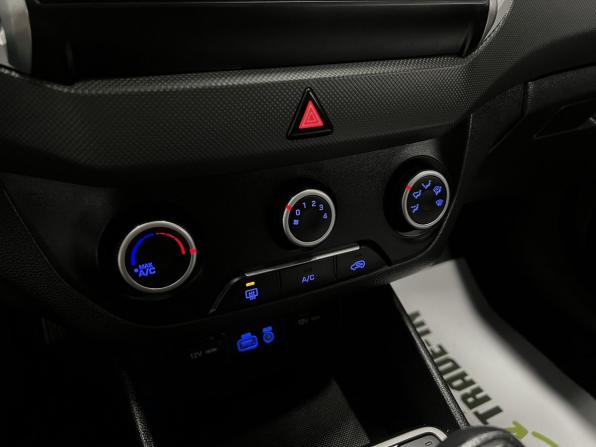 Hyundai Creta I с пробегом 2018 года, цена 1 640 000 рублей, 126628 км, внедорожник, Автокод Объявления