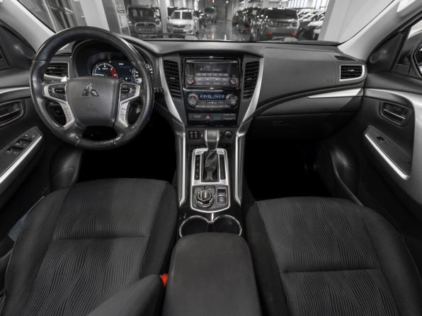 Mitsubishi Pajero Sport III с пробегом 2019 года, цена 2 740 000 рублей, 122616 км, внедорожник, Автокод Объявления