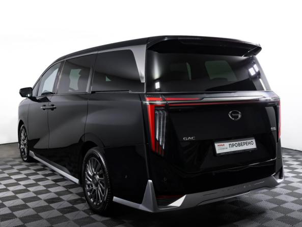 GAC M8 с пробегом 2024 года, цена 4 800 000 рублей, 27952 км, минивэн, Автокод Объявления