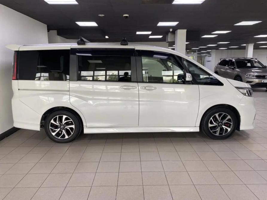 Honda Stepwgn V Рестайлинг Челябинск  - изображение 7