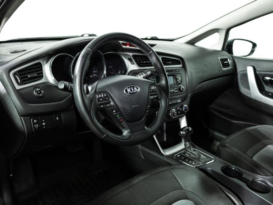 Kia Ceed II Рестайлинг Санкт-Петербург  - изображение 12