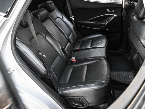Hyundai Santa Fe III Рестайлинг с пробегом 2017 года, цена 1 984 000 рублей, 149604 км, внедорожник, Автокод Объявления