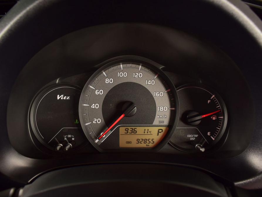 Toyota Vitz III (XP130) Рестайлинг Кемерово  - изображение 9