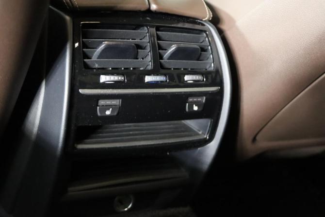 BMW 5 серии VII (G30/G31/G38) с пробегом 2018 года, цена 3 439 990 рублей, 195253 км, седан, Автокод Объявления