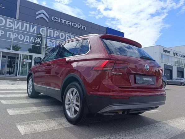 Volkswagen Tiguan II с пробегом 2017 года, цена 2 350 000 рублей, 132771 км, внедорожник, Автокод Объявления