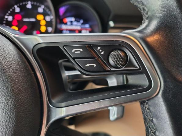 Porsche Macan I Рестайлинг с пробегом 2019 года, цена 5 990 000 рублей, 48580 км, внедорожник, Автокод Объявления