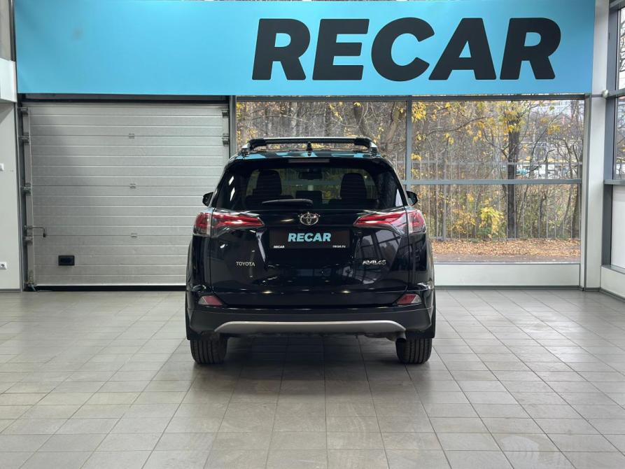Toyota RAV4 IV (XA40) Рестайлинг Санкт-Петербург  - изображение 4