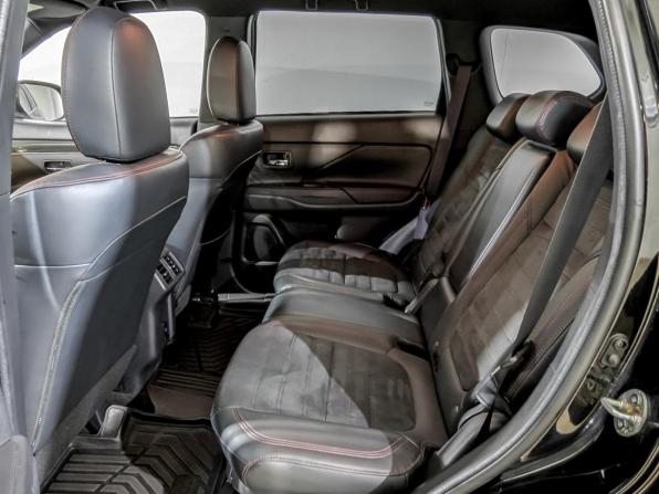 Mitsubishi Outlander III Рестайлинг 3 с пробегом 2021 года, цена 2 370 000 рублей, 123765 км, внедорожник, Автокод Объявления