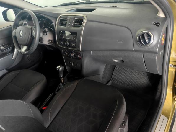 Renault Sandero II с пробегом 2018 года, цена 1 199 000 рублей, 95829 км, хэтчбек, Автокод Объявления