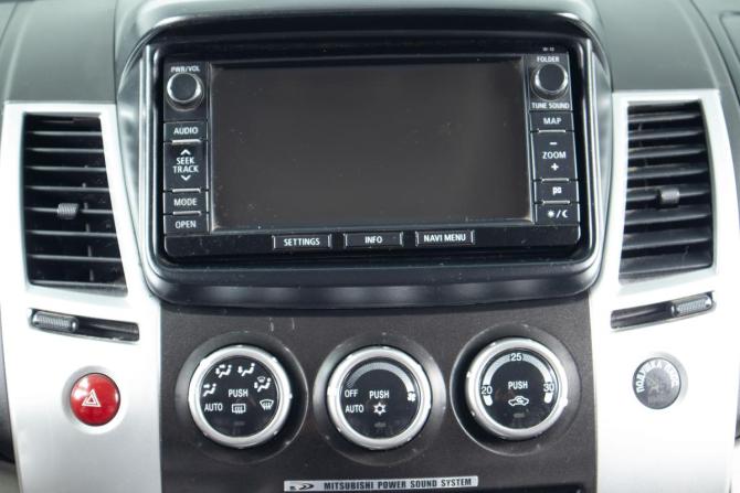 Mitsubishi Pajero Sport II с пробегом 2013 года, цена 2 029 000 рублей, 228000 км, внедорожник, Автокод Объявления