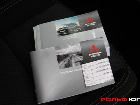 Mitsubishi Outlander III Рестайлинг 3 с пробегом 2019 года, цена 1 628 000 рублей, 174692 км, внедорожник, Автокод Объявления